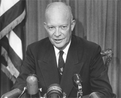 Dwight Eisenhower #34 - IQ 131.9